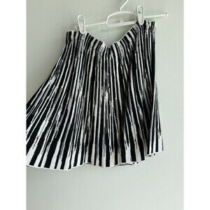 Mystree High Waist Flare Mini Skirt-Black & White-NWT-Small